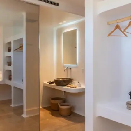 Lion فيلة Fanari (Mykonos)